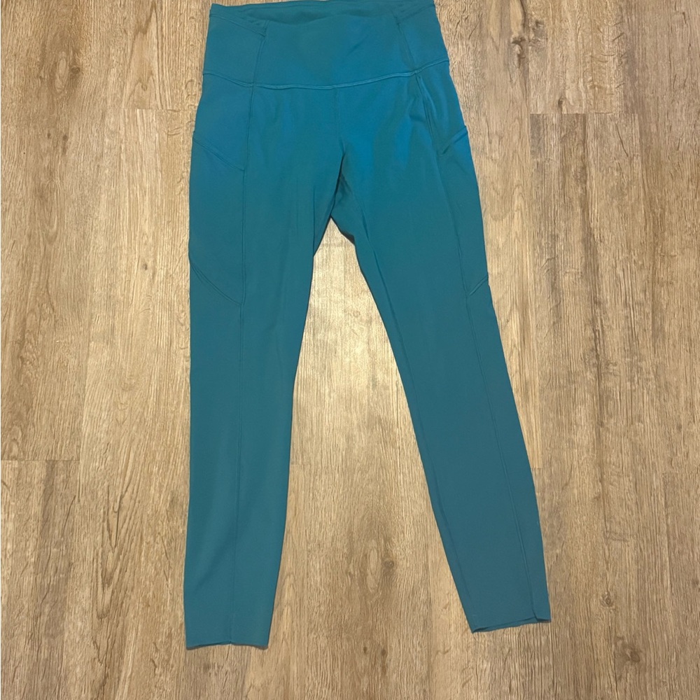 Lululemon Size 6 Fast and Free Leggings